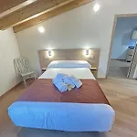 Apartment 5 Sentidos *