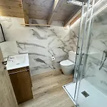 Apartment 5 Sentidos