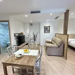 Apartment 5 Sentidos